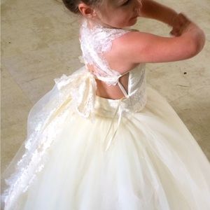 Amalee flower girl dress with lace bodice and lace tie sashes